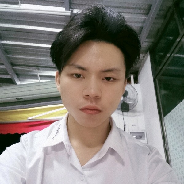 黄禄伦的照片