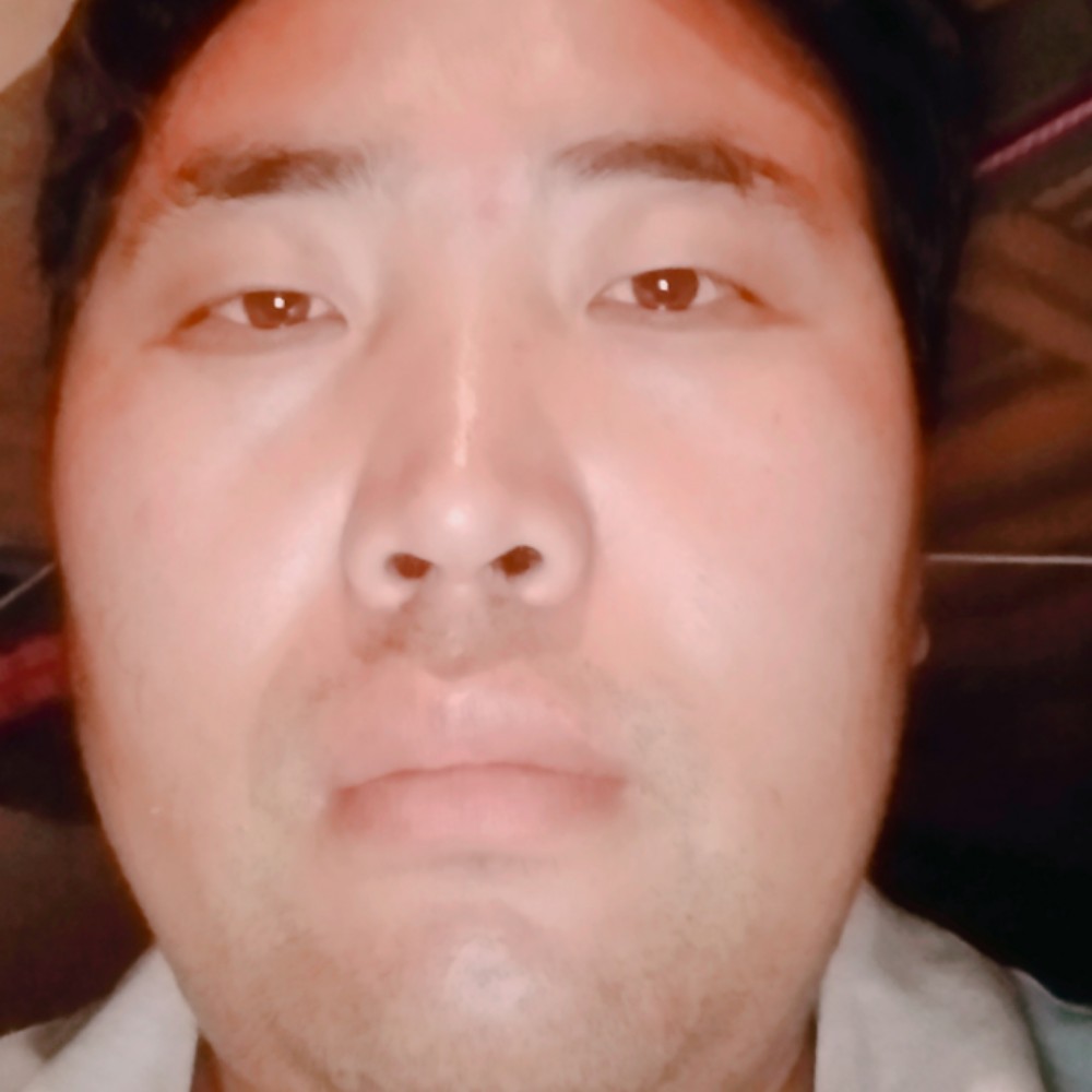 何晓亮仔的照片