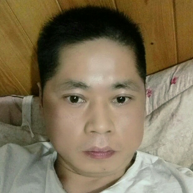 结实相许裙子的照片
