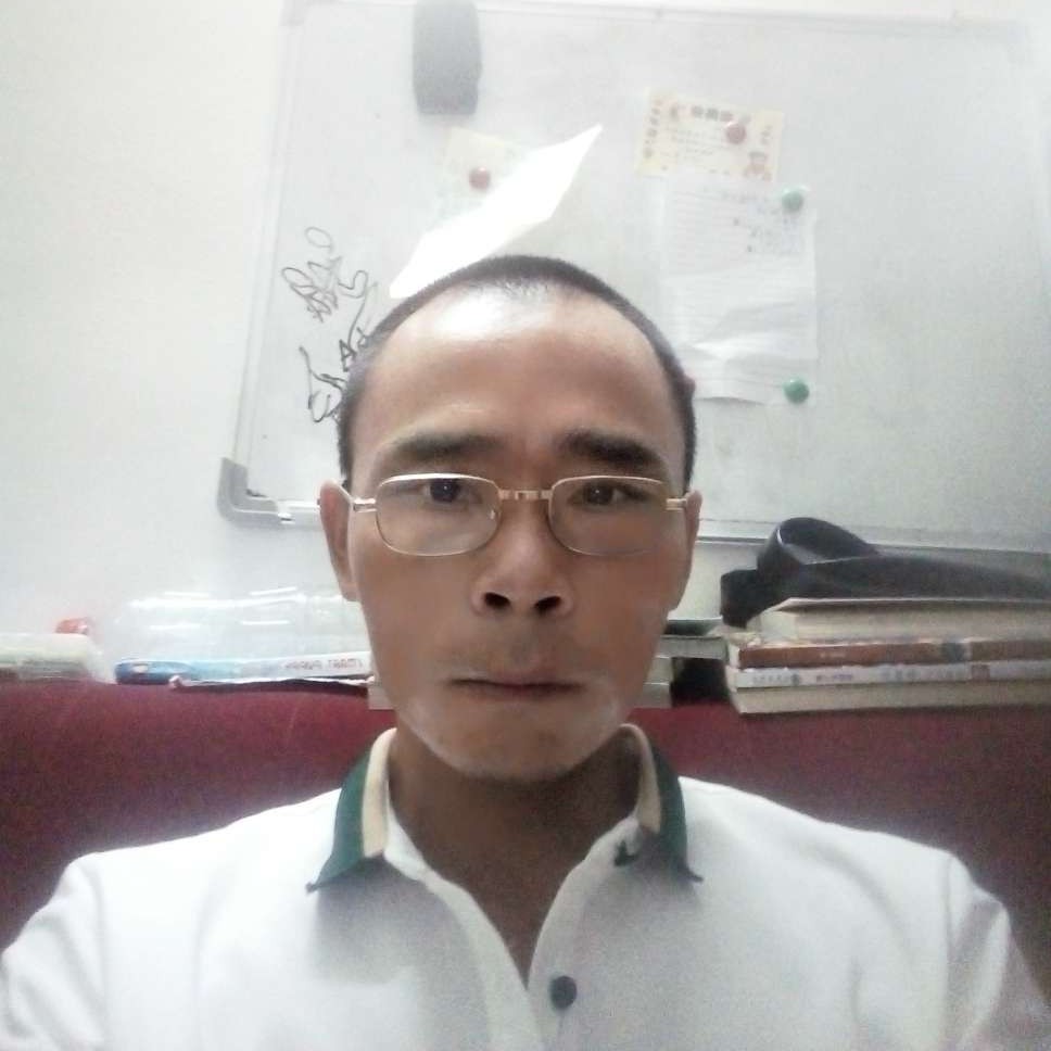 紫萱放弃单薄的照片