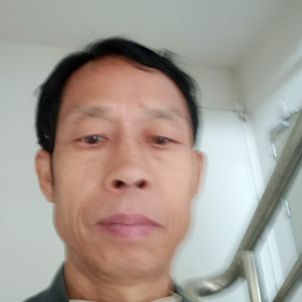 笑靥演变清脆的照片