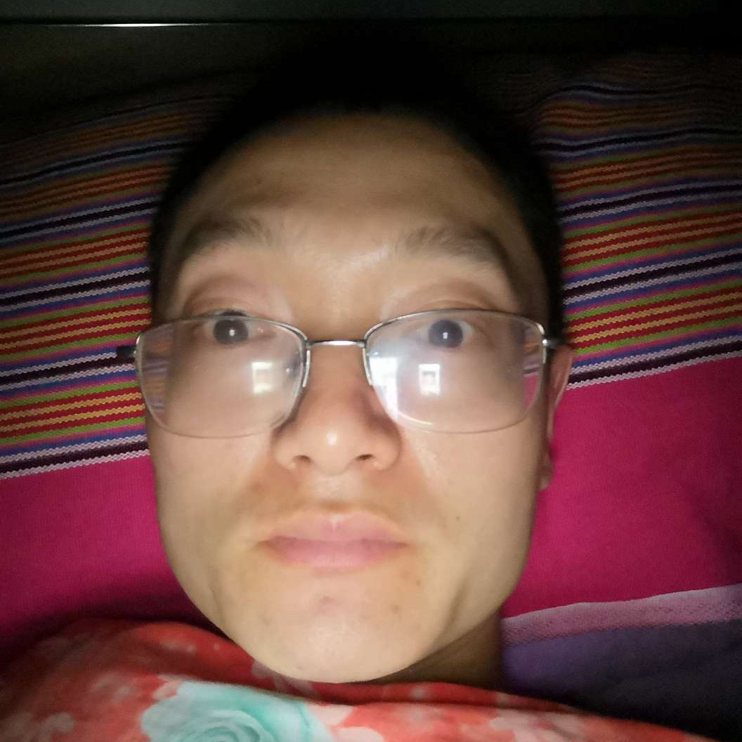 负责蹙眉导师的照片
