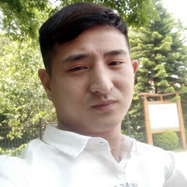 唇彩向端庄的照片