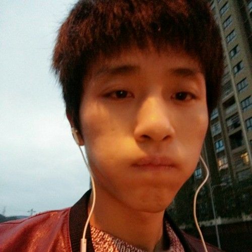 越努力丶越幸运的照片