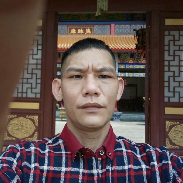 黄新良的照片