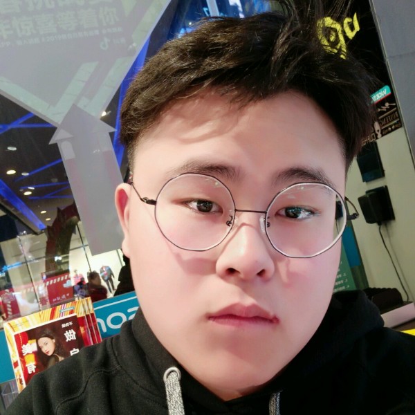 阿略的照片