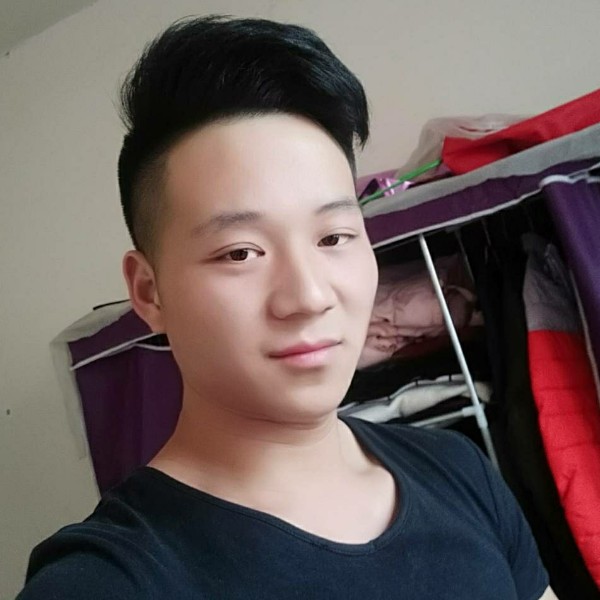 在等我爱的人的照片