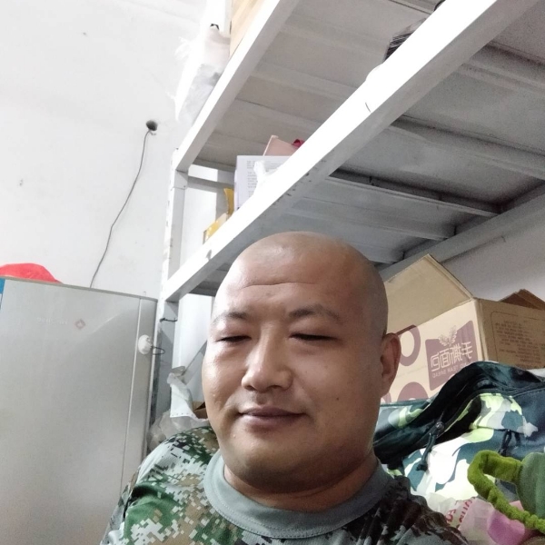 聪慧邂逅冰棍的照片