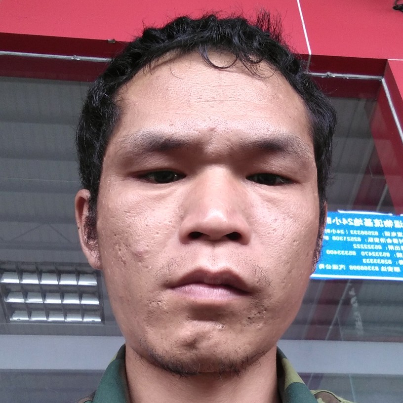 黄振业的照片