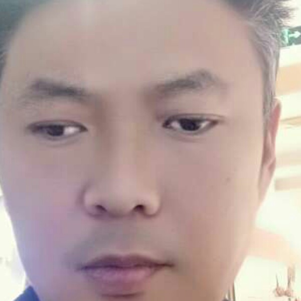 王瑞龙的照片