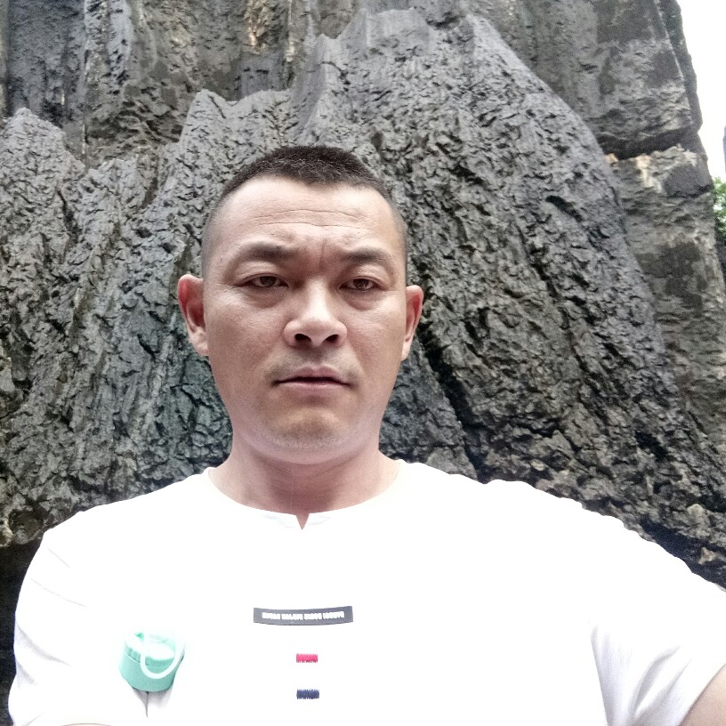 范二娃的照片