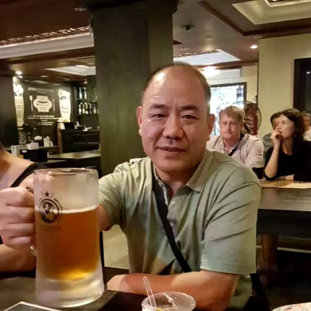 于仁的照片