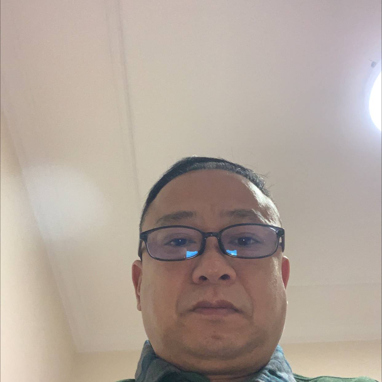 帅哥傲娇的照片