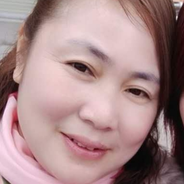 跳跃电脑的照片
