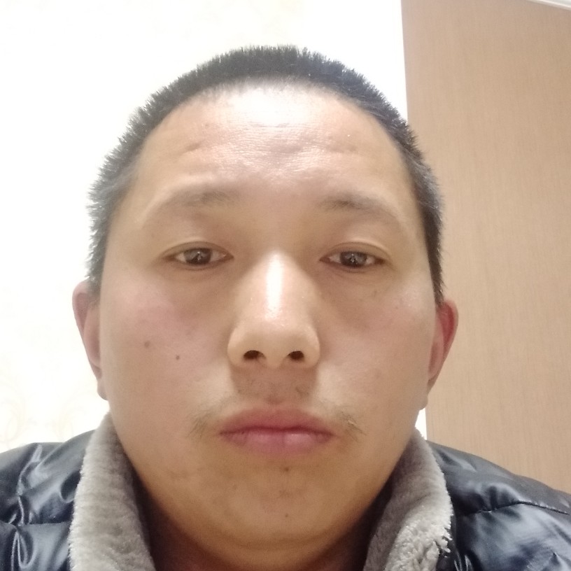 想醉的男人的照片