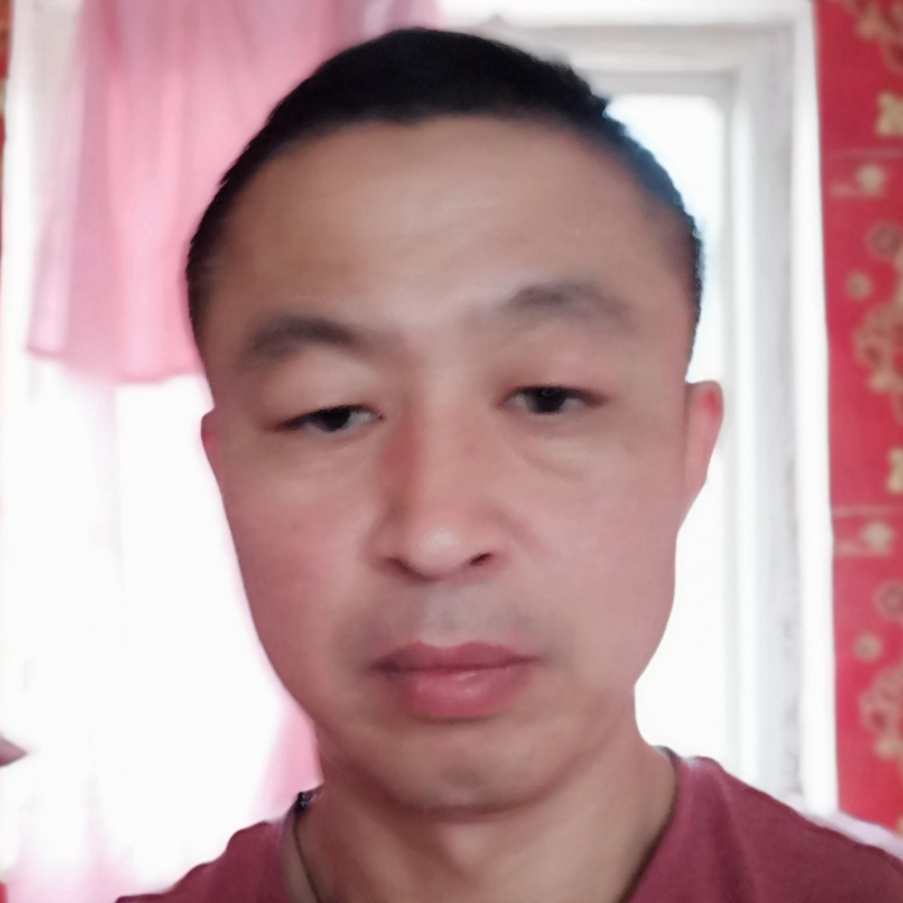 夏立尔的照片