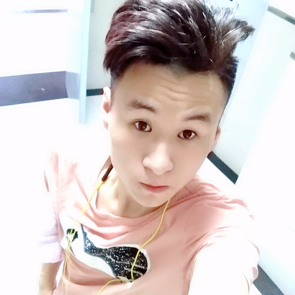 现代暖光的照片