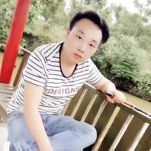言初的照片