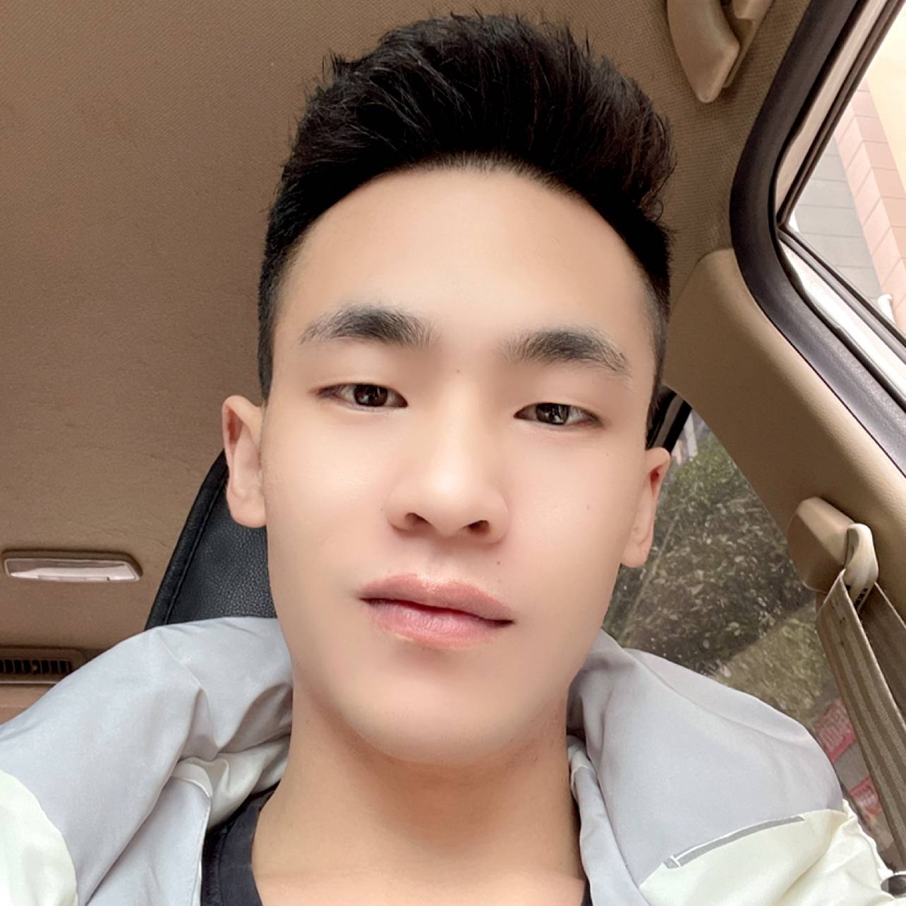 缘分英俊的照片