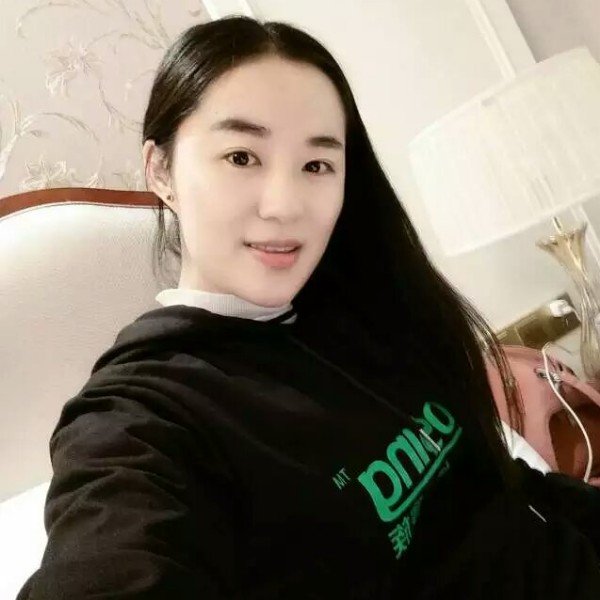 布丢丢的照片