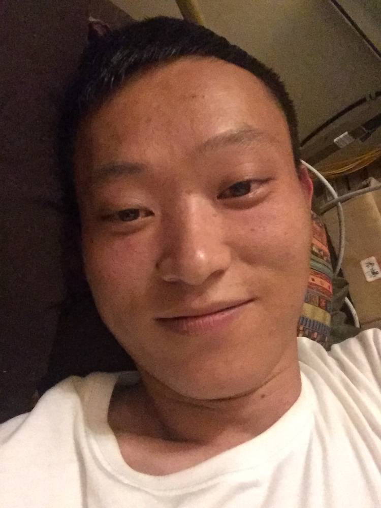 期待外向的照片