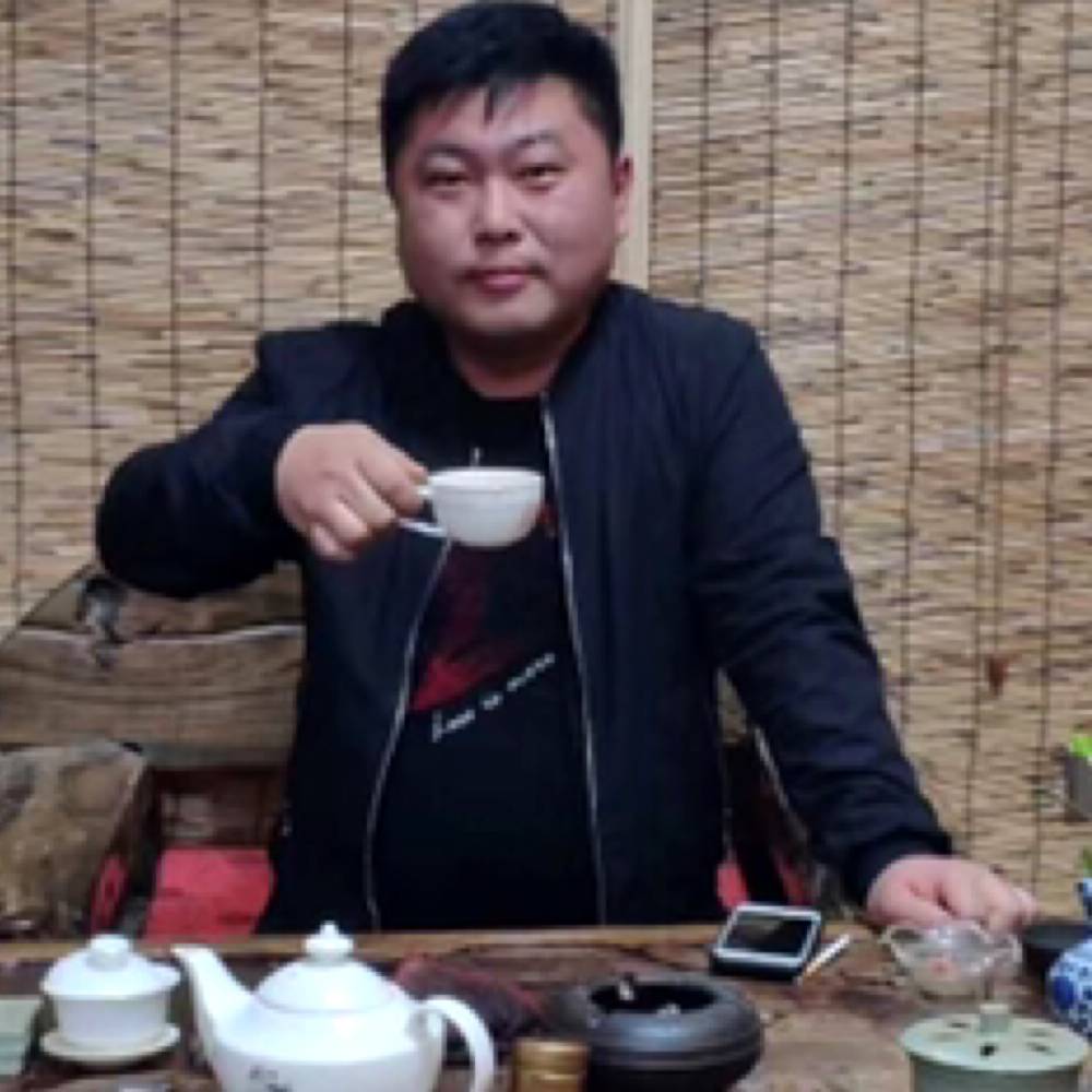 断夏鲤鱼的照片
