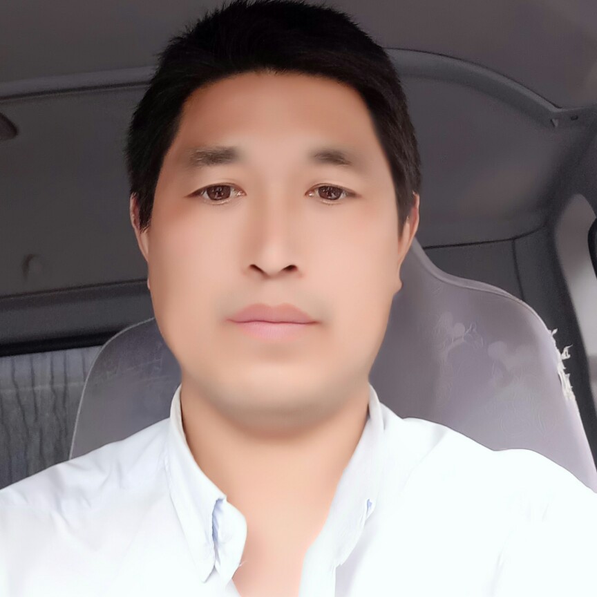 辛福的眼神的照片
