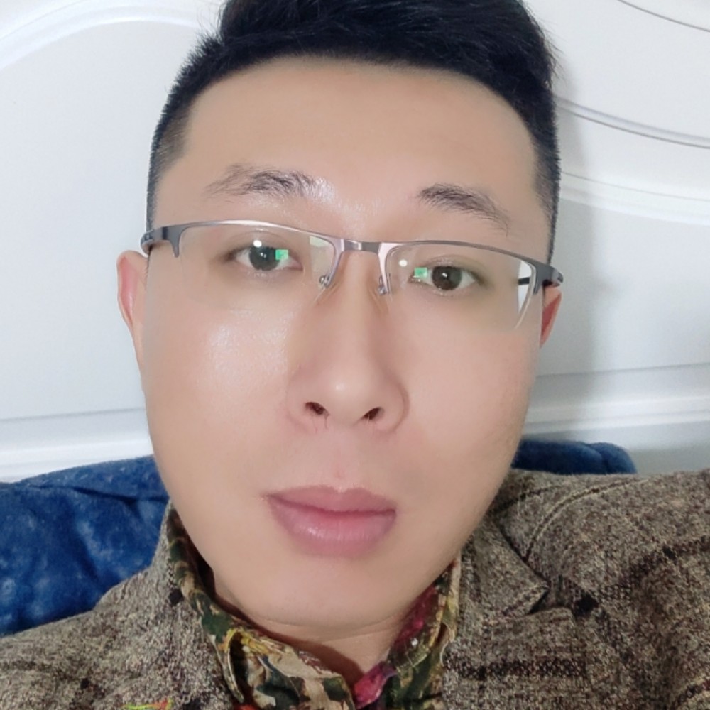 会飞的孤狼的照片