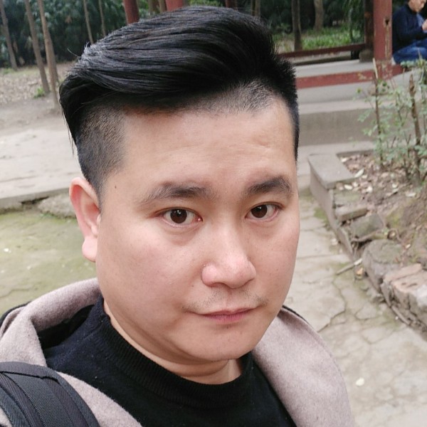 艾维先生的照片