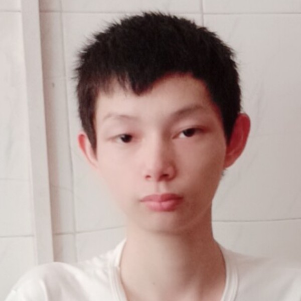 忧心浅吻水壶的照片