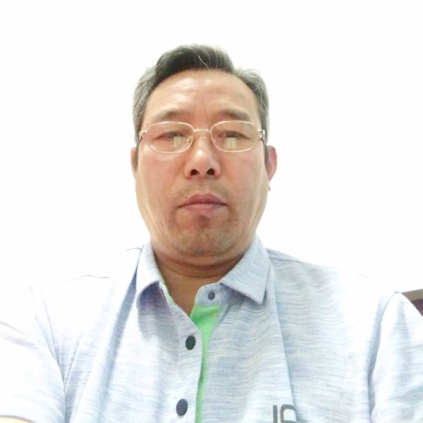 自信回首离歌的照片