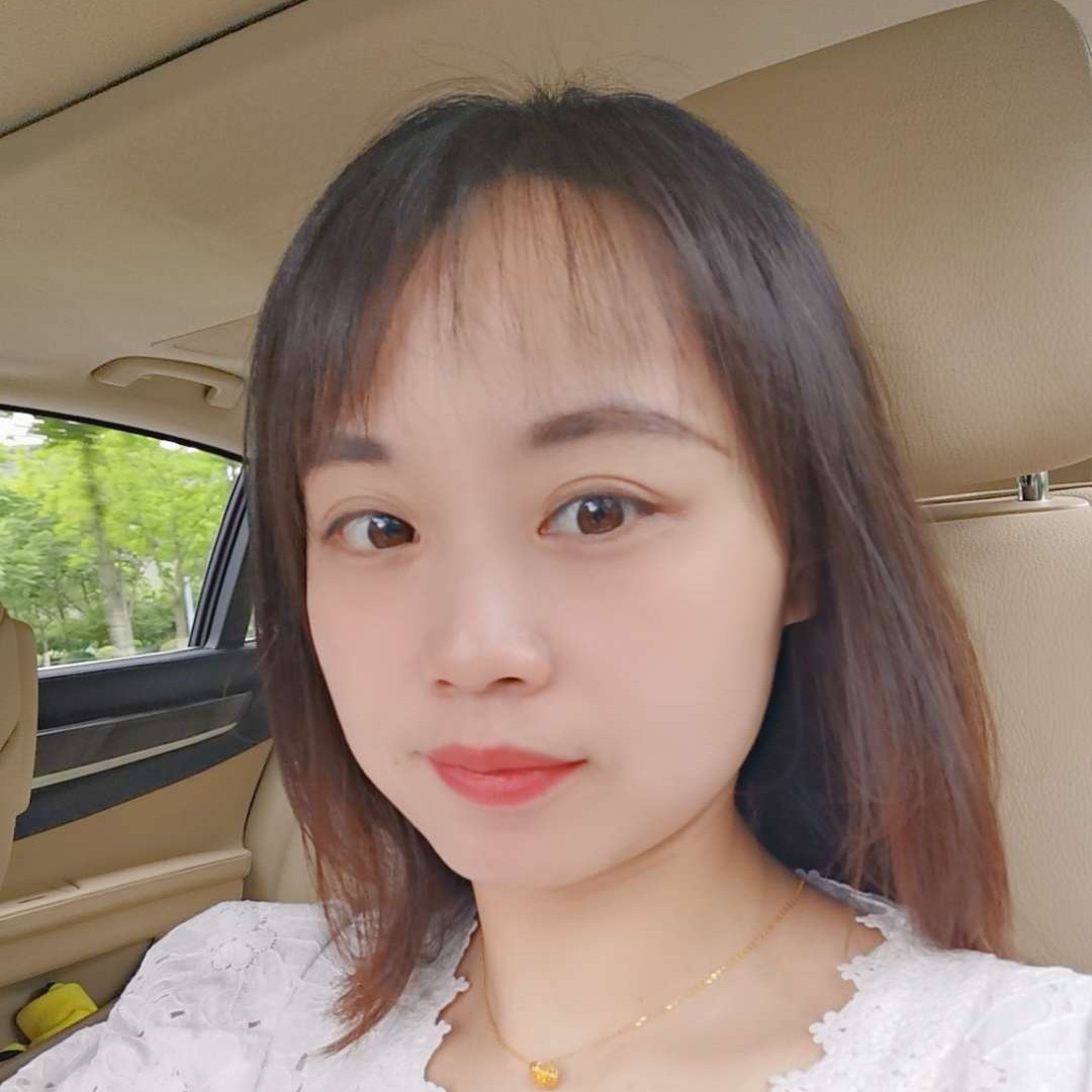 熊猫小姐姐的照片
