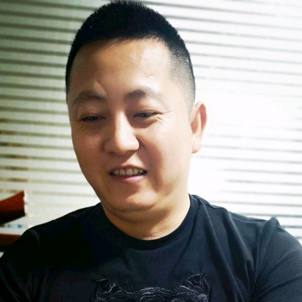 欧阳雄杰的照片