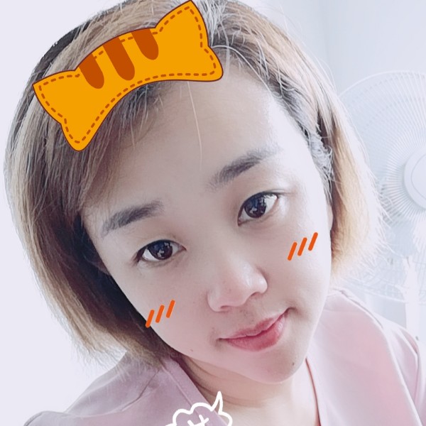 爱听歌草丛的照片