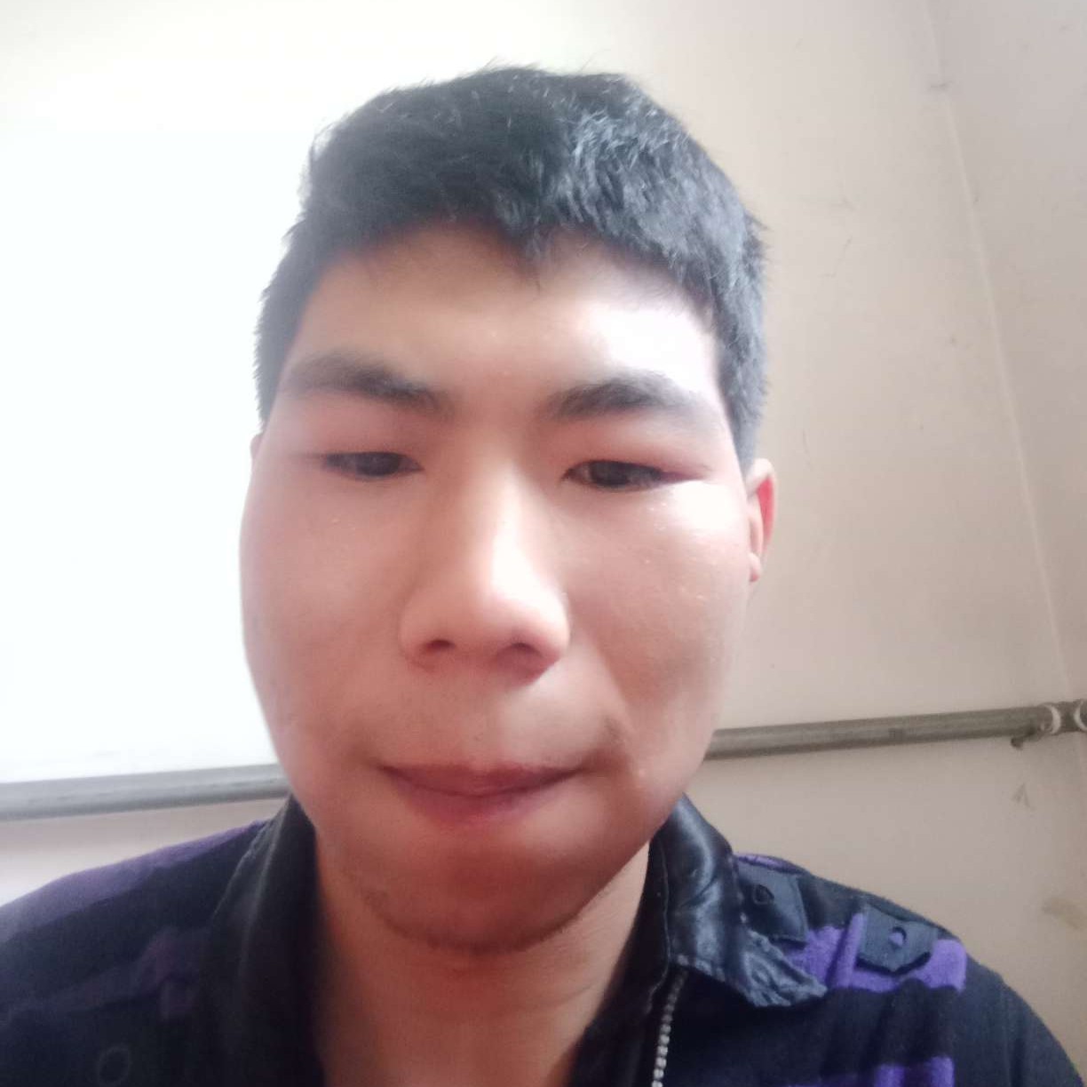 传统浅吻冷眸的照片