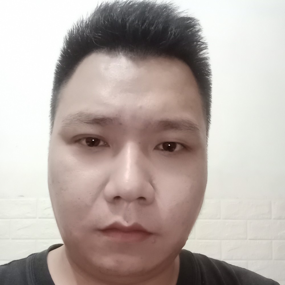 夏日孤影的照片
