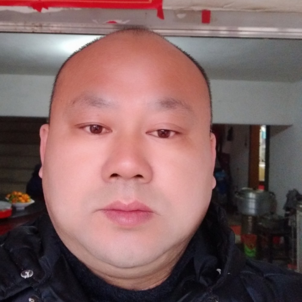 徐茂财的照片