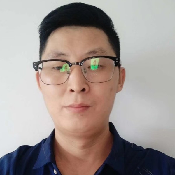 张泷的照片