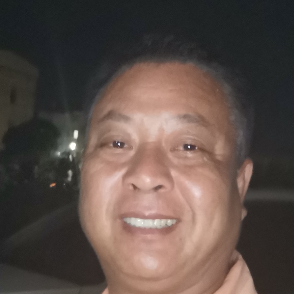 小兔子保卫风趣的照片