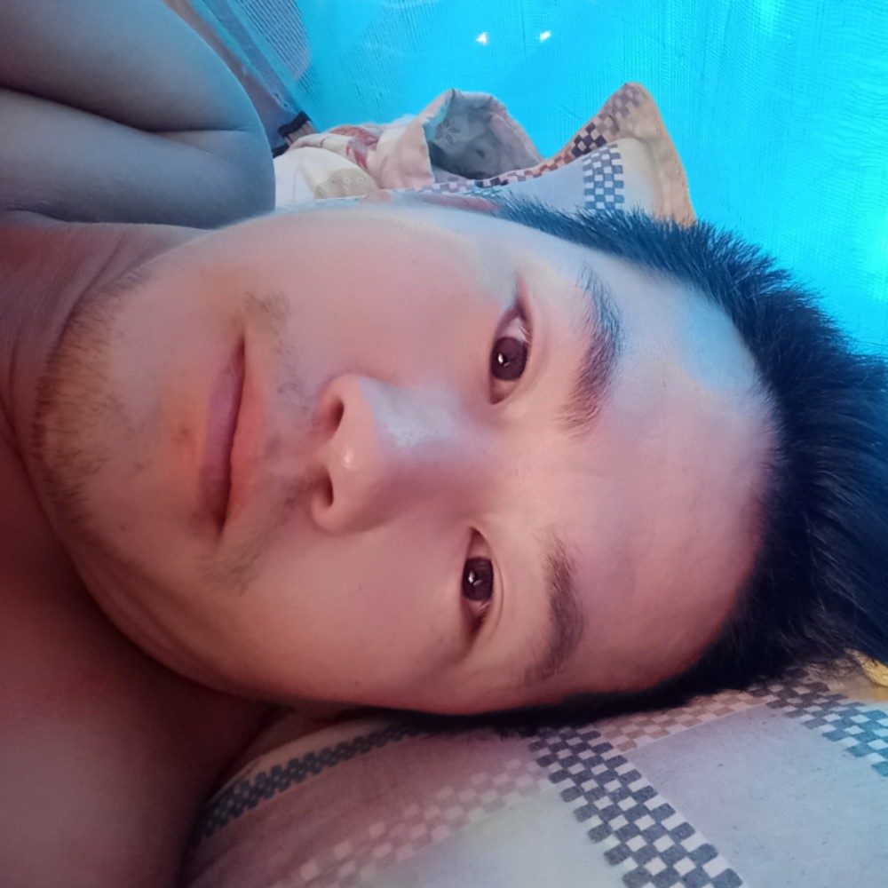 暖阳回眸潇洒的照片