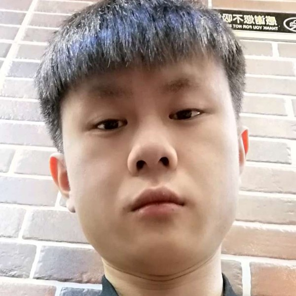 逐风闻慈祥的照片