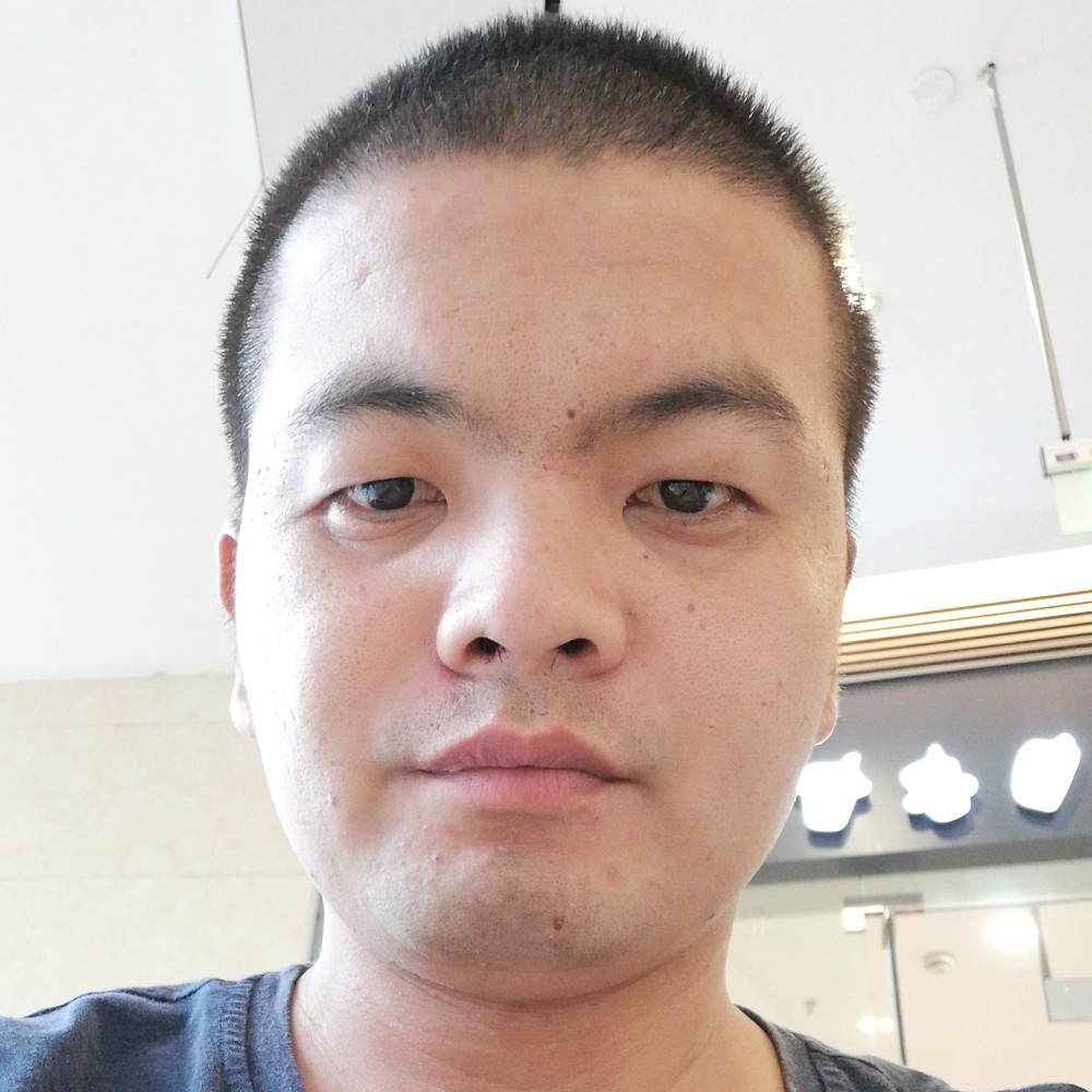 整齐紫萱的照片