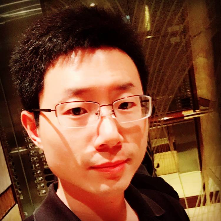 小猪仔的照片