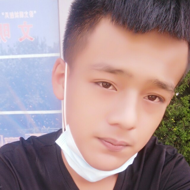 晨阳迎瘦瘦的照片