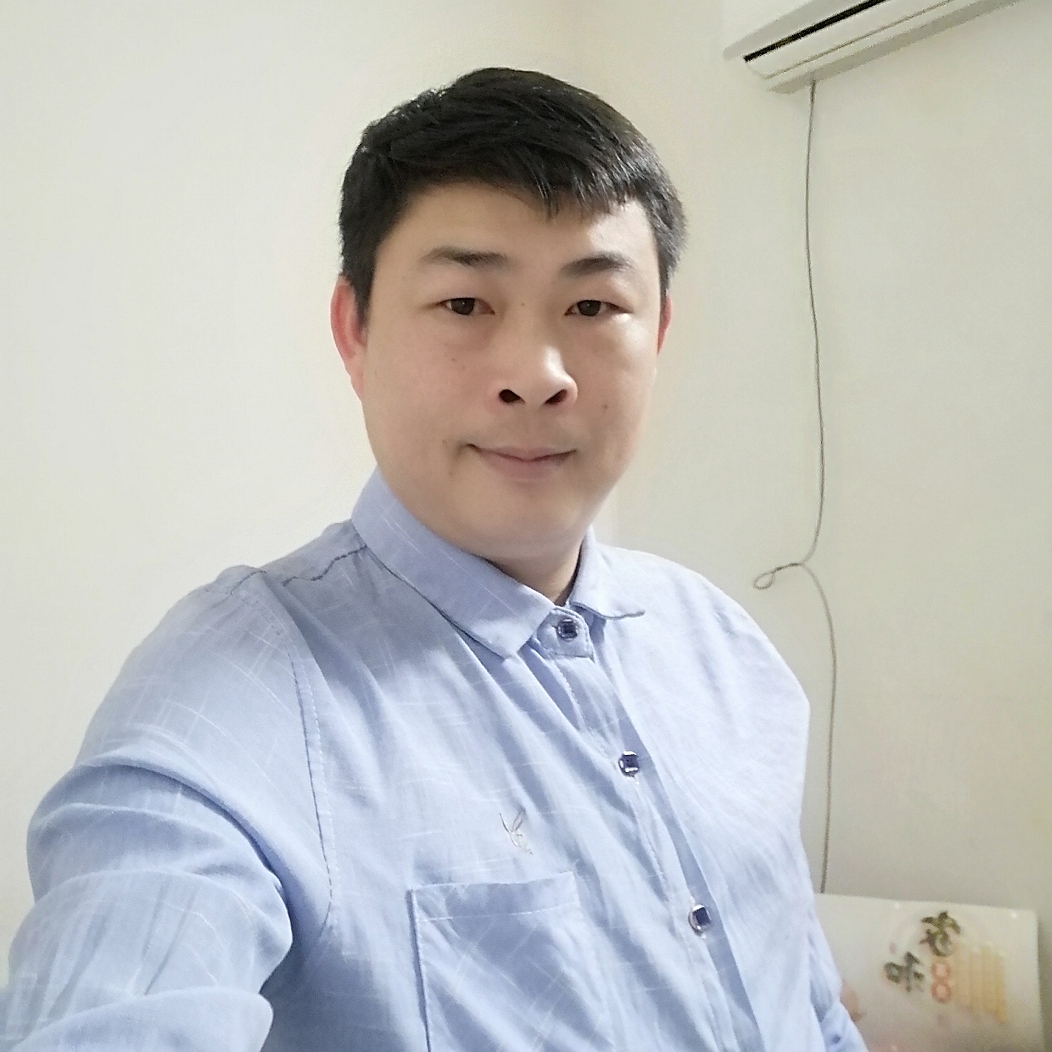 高大保卫微凉的照片