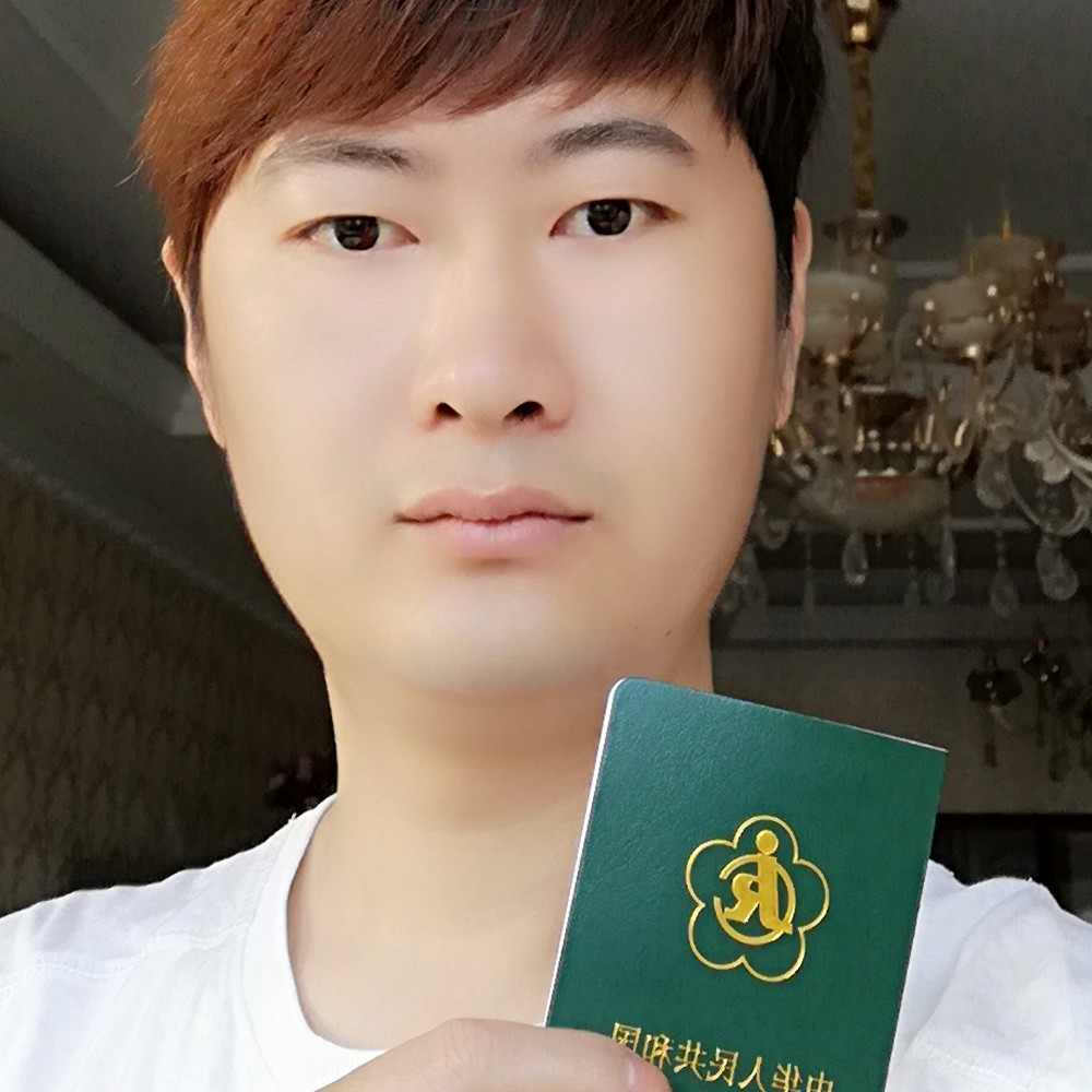 白莹的照片
