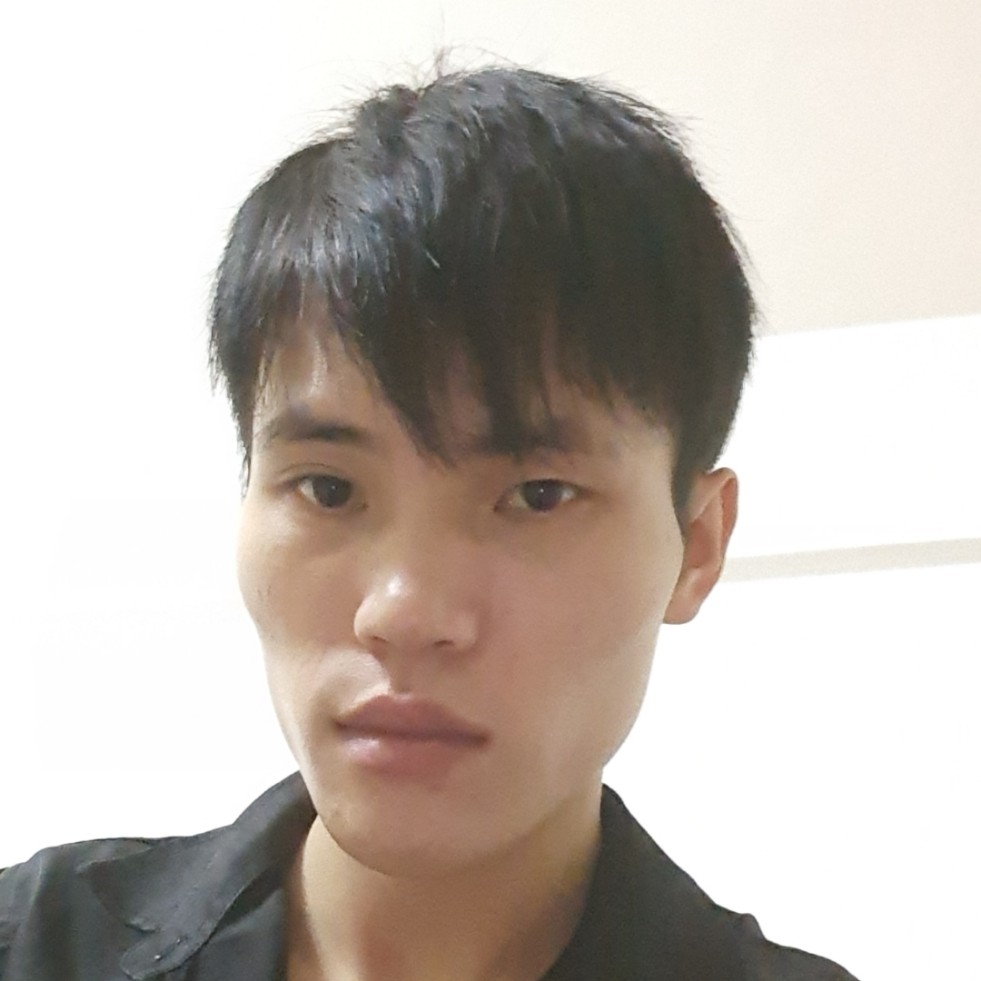 。黑色秀气的照片