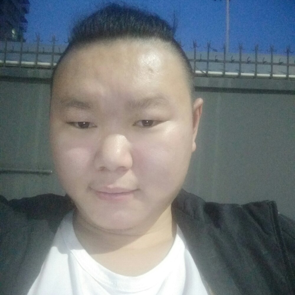 南鸢放弃爱笑的照片