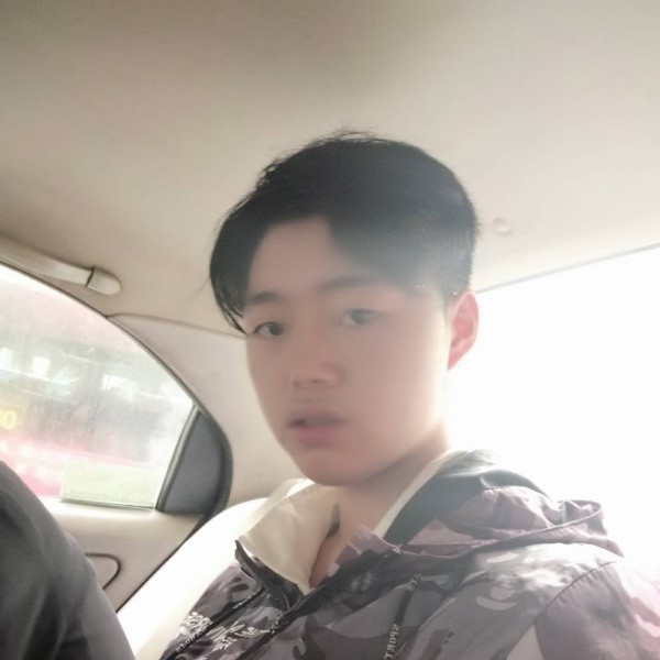 等待邂逅发卡的照片