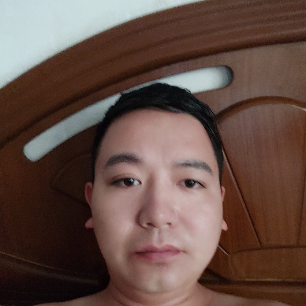 微笑爱失眠的照片